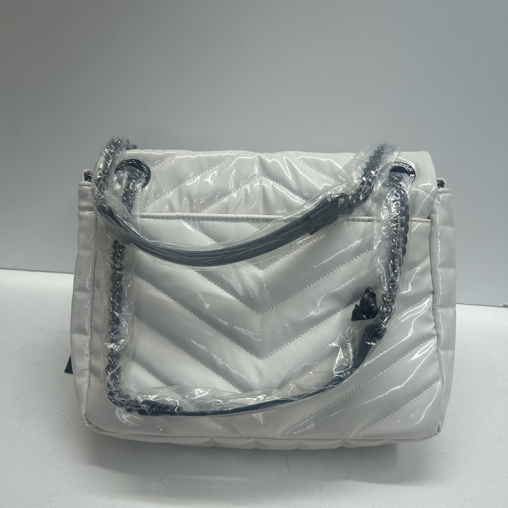Think Royln Averyll Quilted Shoulder Bag - Picture 4 of 5